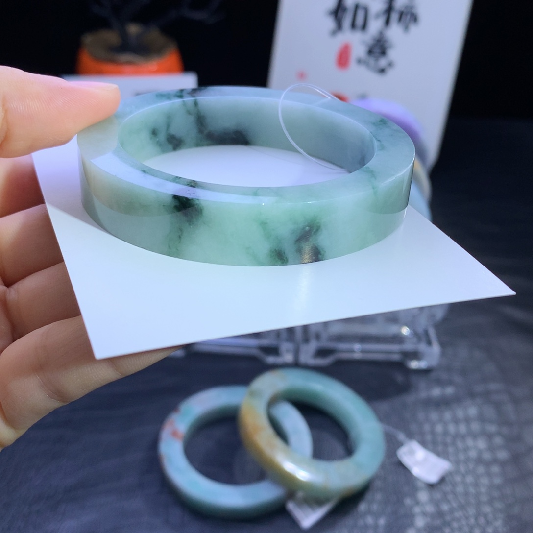 定制翡翠手镯未镶嵌