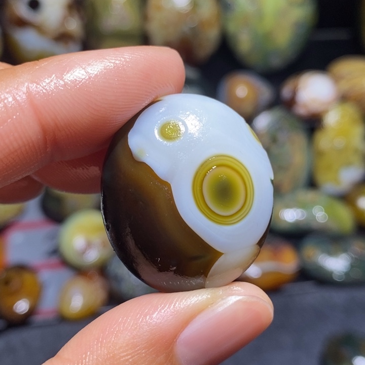 玛瑙/玉髓珠宝奇石未镶嵌