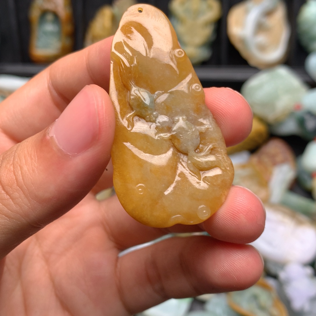 定制翡翠未镶嵌翡翠