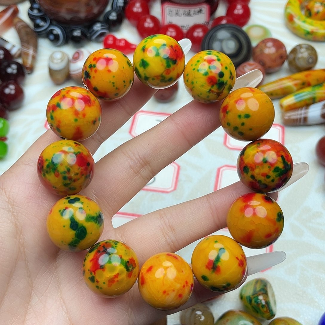 悦***玛瑙/玉髓合金颈饰