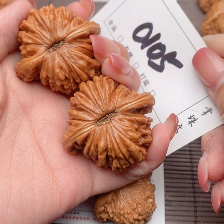 文玩核桃吊坠45苹果0105