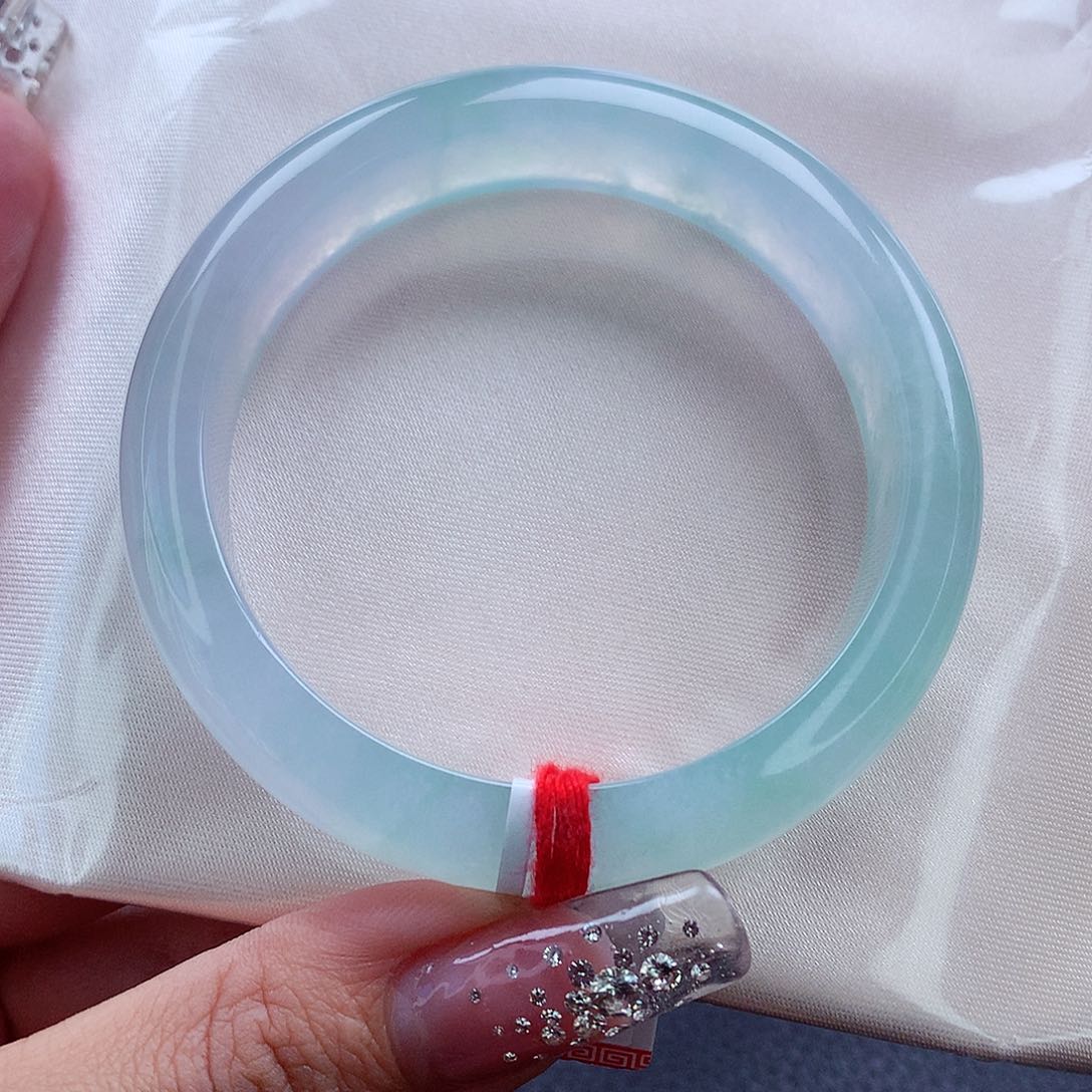 翡翠手镯未镶嵌55.56.57冰透起光淡春彩 13.2宽版