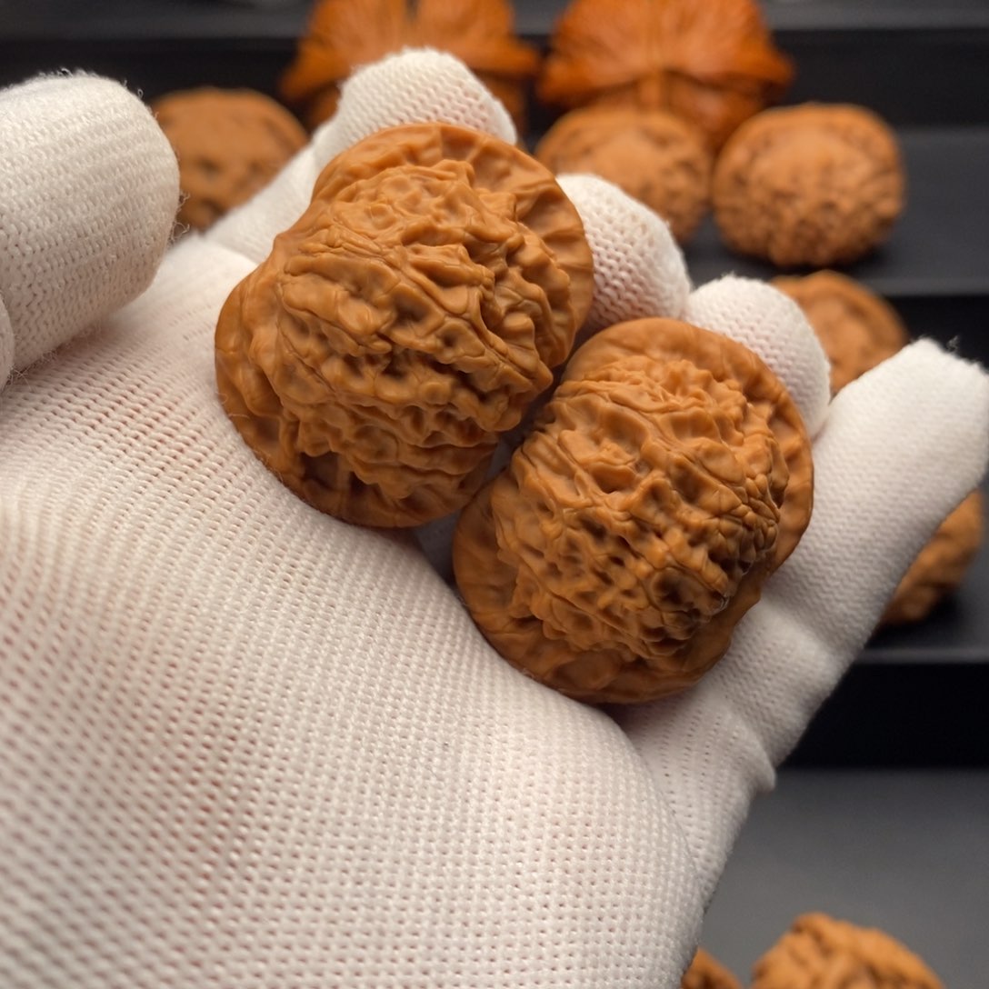 文玩核桃把件38尺全品野生核王