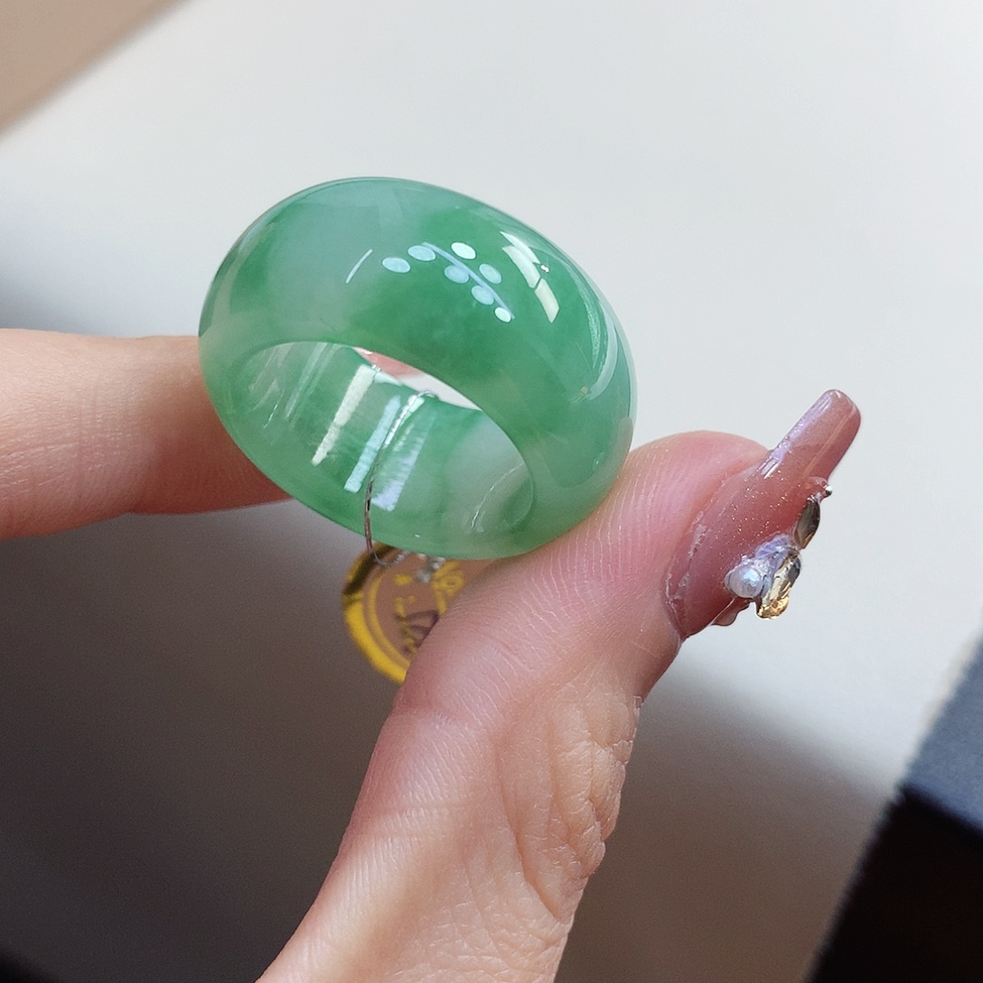 翡翠未镶嵌戒指19-20号