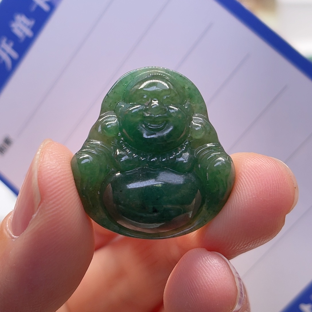 独山玉未镶嵌颈饰