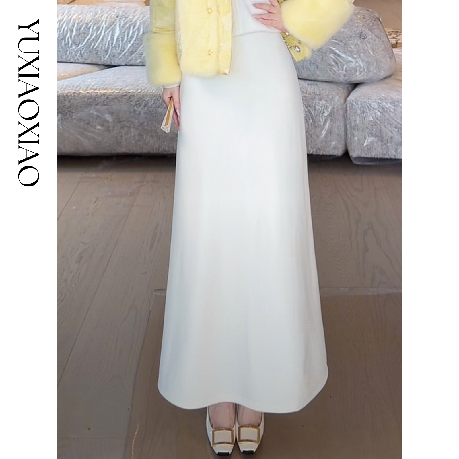 余潇潇【静谧流光】高级感百搭简约优雅丝绒A字微喇国风半裙