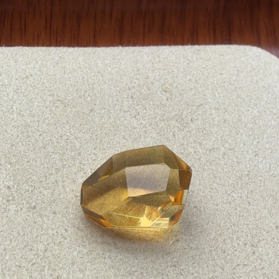 颈饰水晶未镶嵌打孔定制不退换黄水