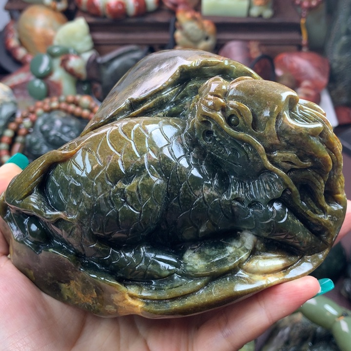 岫岩河磨玉（透闪石质玉）把件未镶嵌