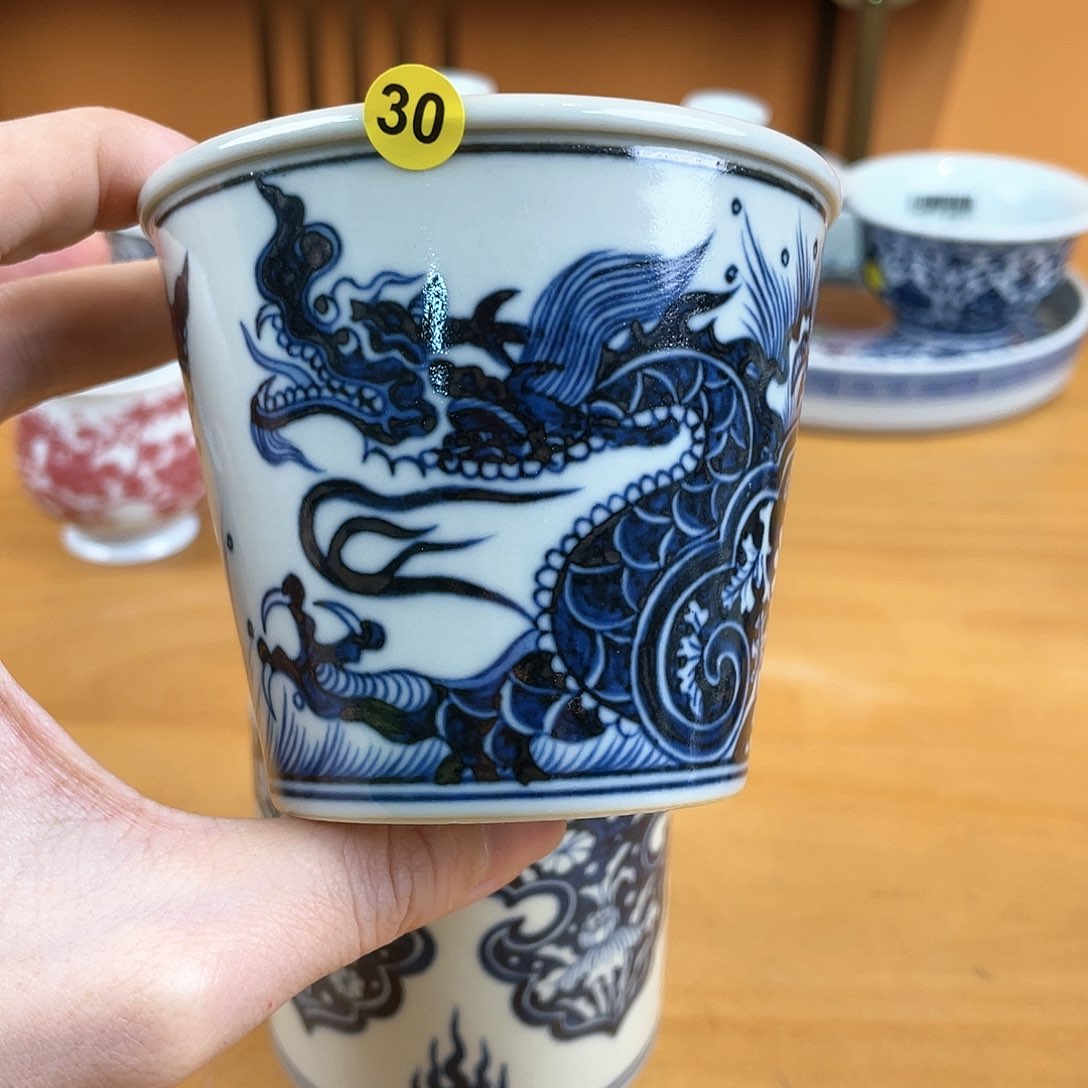 景德镇手工手绘陶瓷爱****?