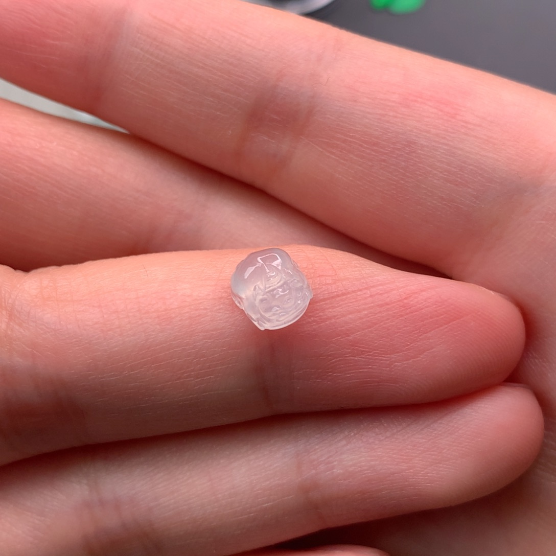 翡翠颈饰未镶嵌貔恘