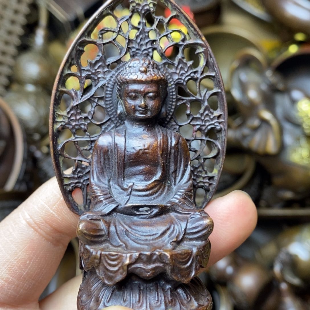 精美铜器，做工精致