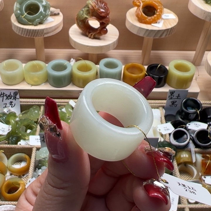 蛇纹石玉戒指未镶嵌内径20