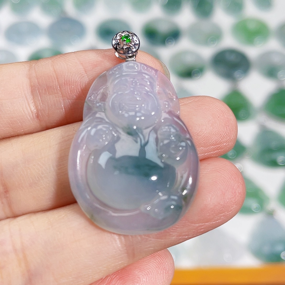 颈饰18K金镶嵌翡翠吊坠