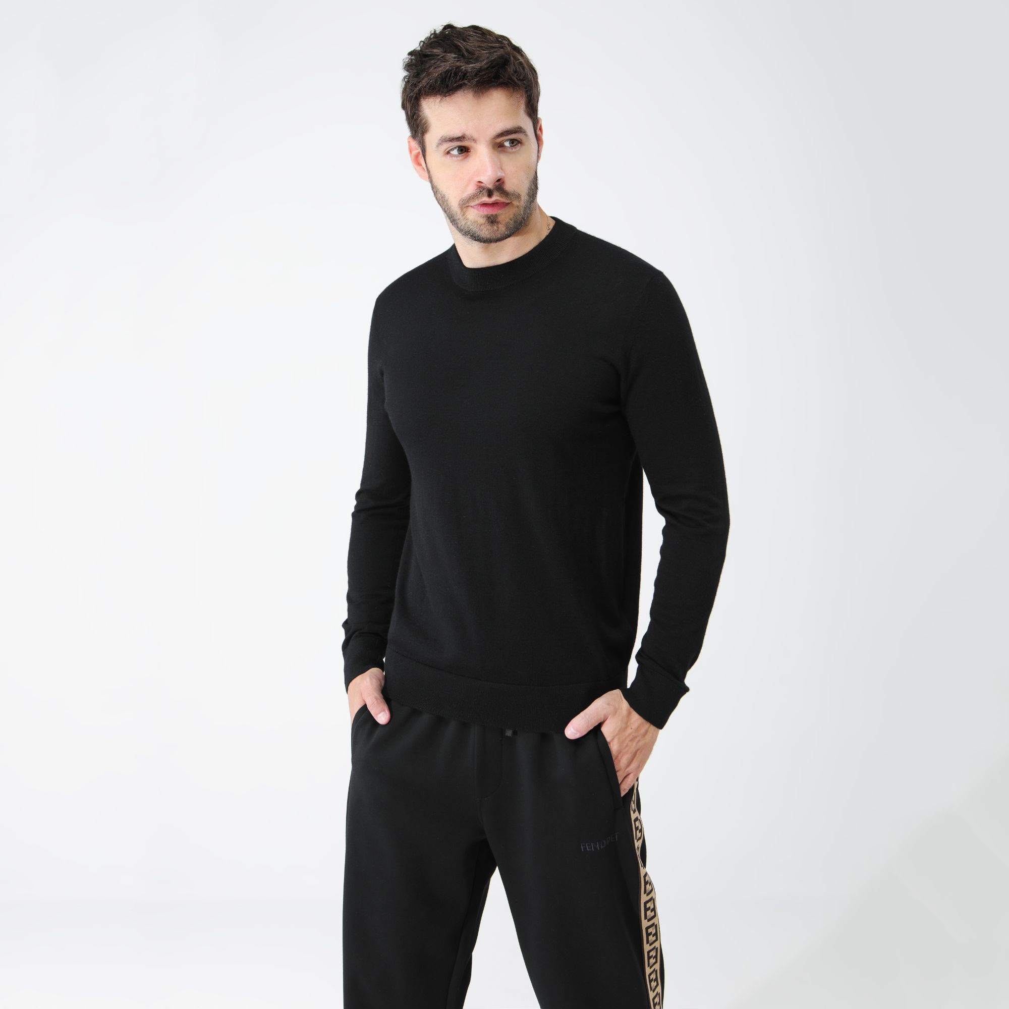 Stefano Weini/史蒂芬威尼黑色圆领羊绒针织衫打底商务简约毛衣