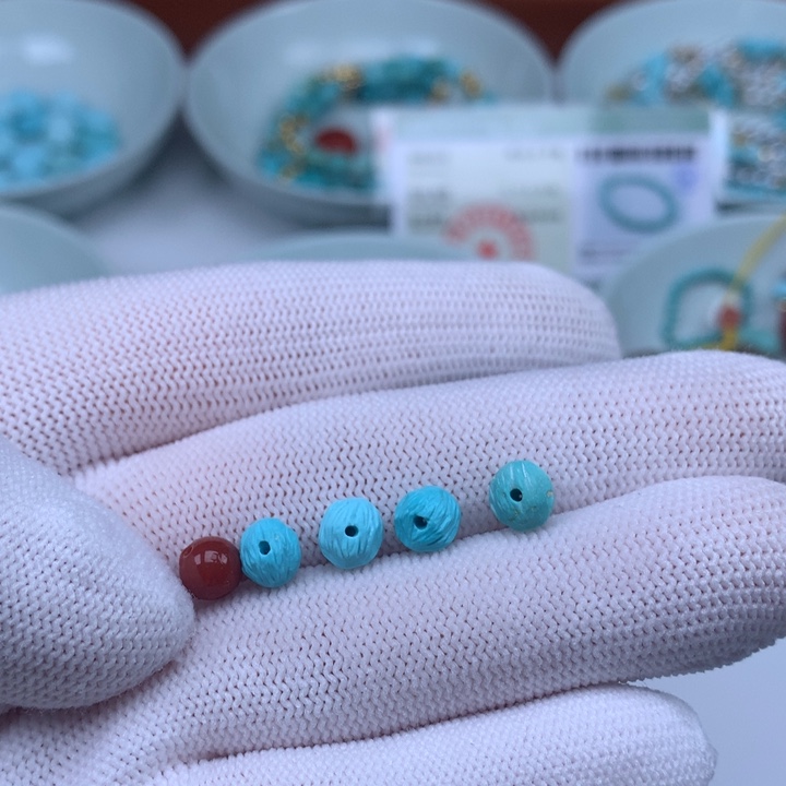 南红玛瑙未镶嵌珠宝奇石