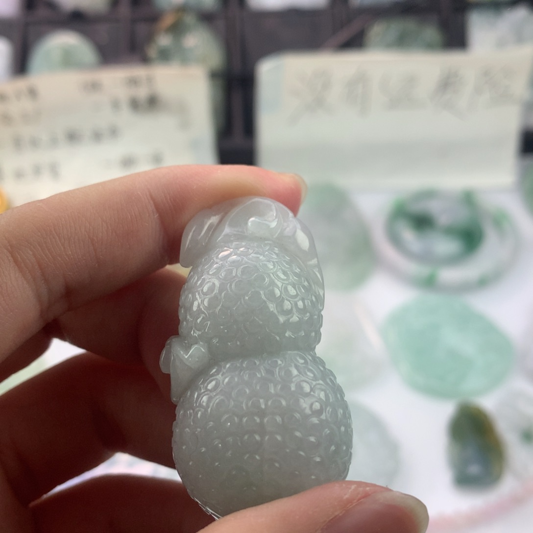翡翠颈饰未镶嵌一