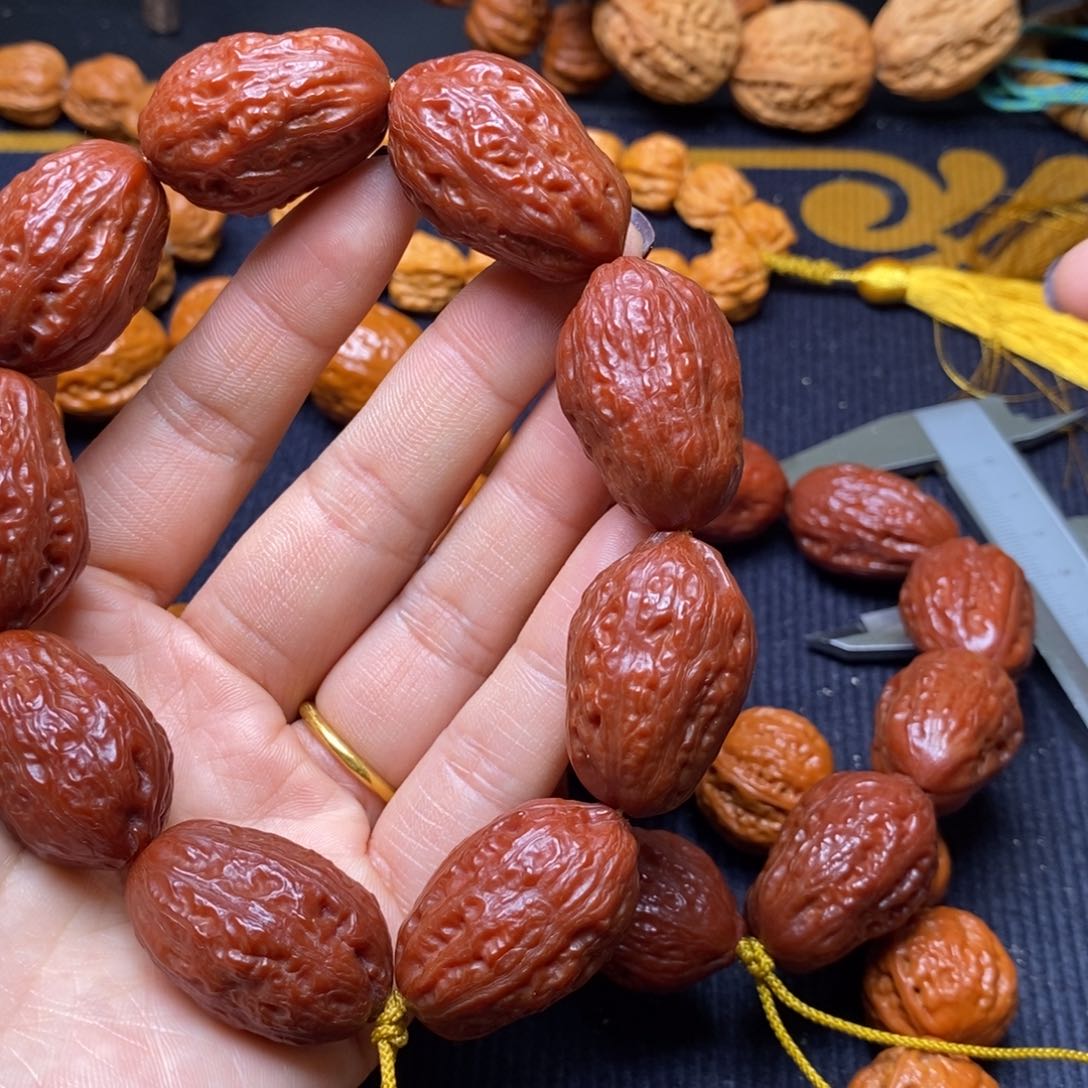 【闪购商品】吊坠文玩核桃颜****熊无边大枣