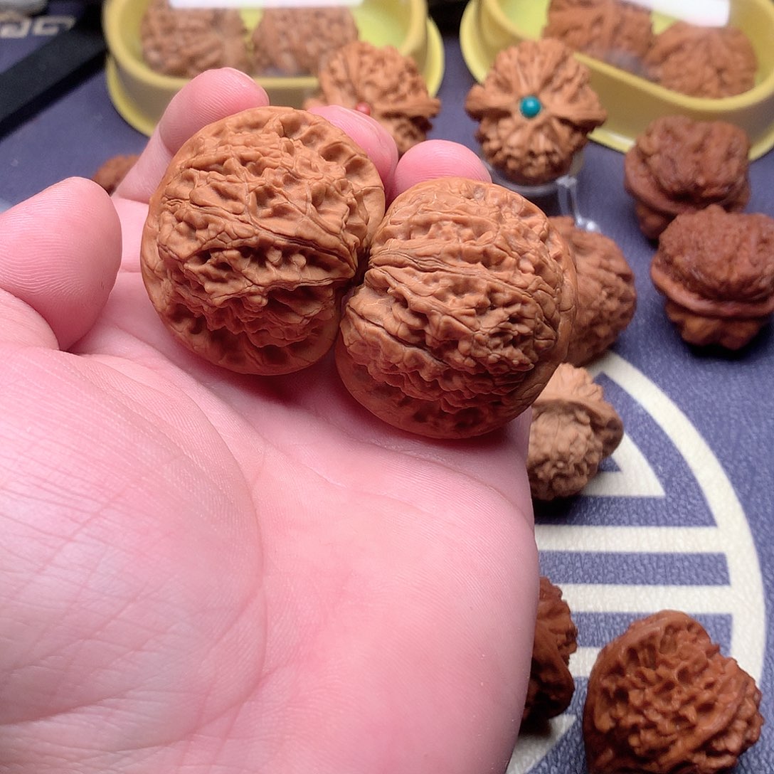 文玩核桃把件水龙