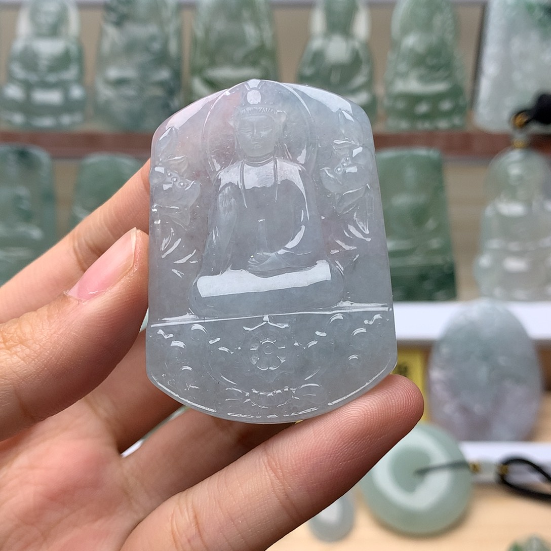 翡翠未镶嵌颈饰素衣