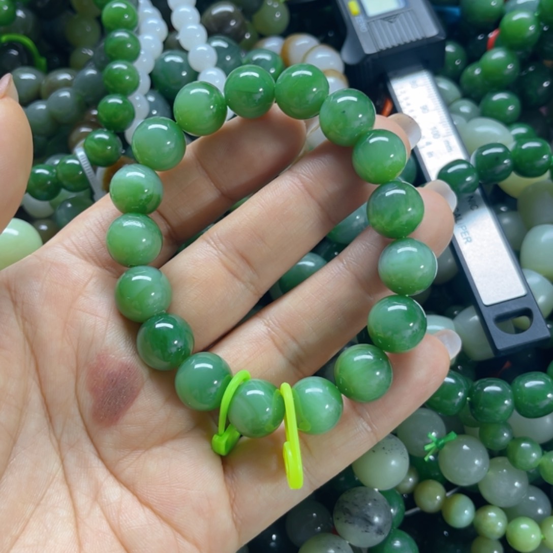 手链未镶嵌和田玉