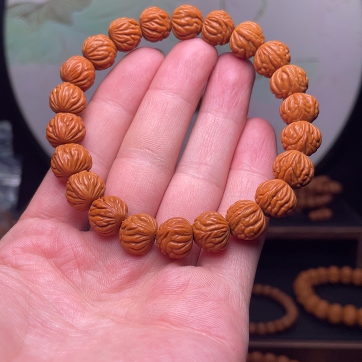 桃核手串12金蟾手串