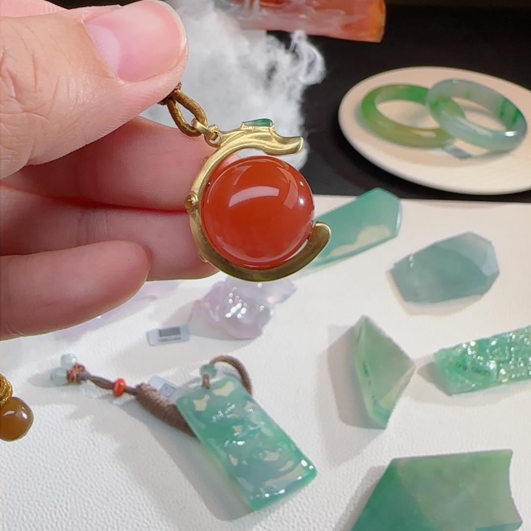 【闪购商品】南红玛瑙颈饰银S925镶嵌堯