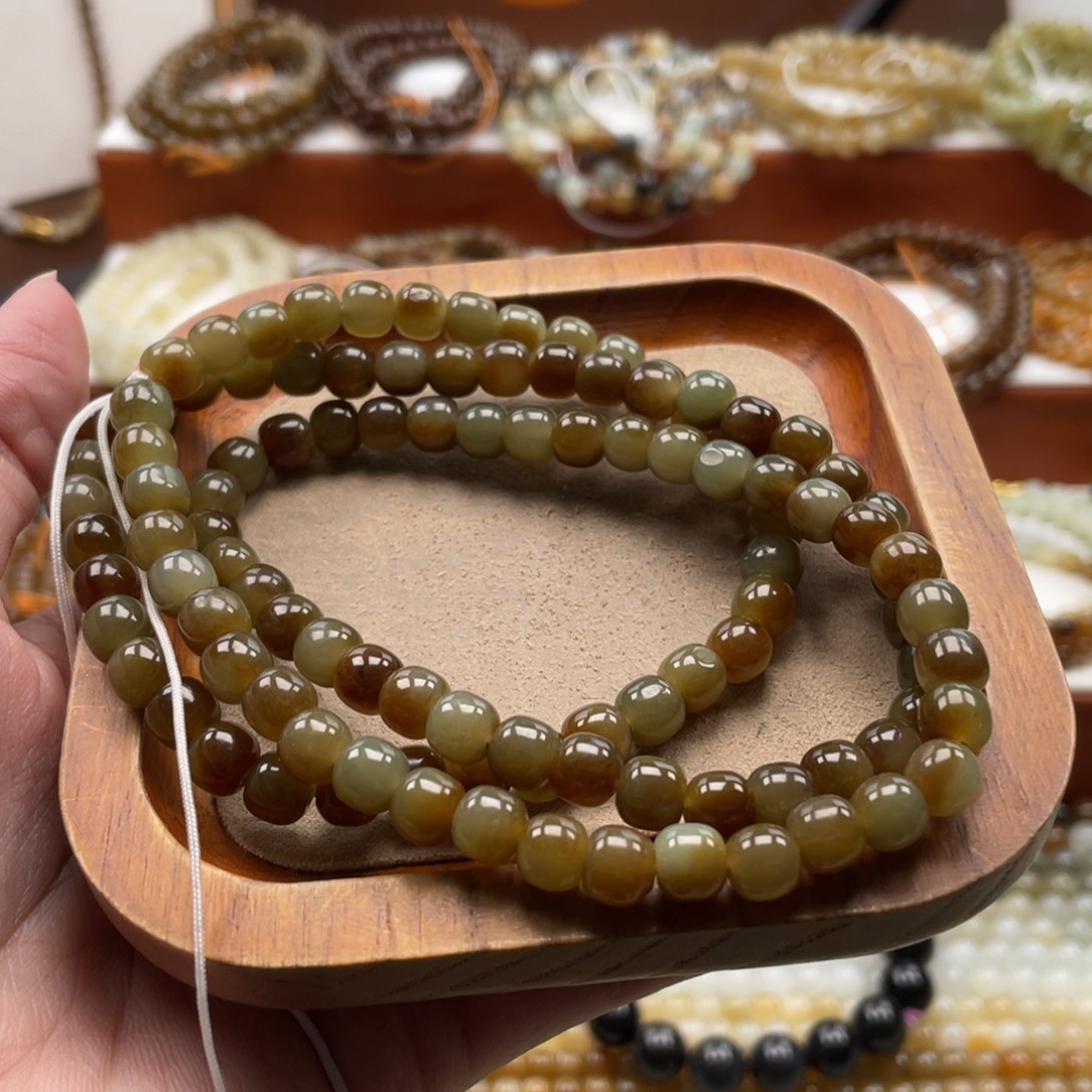 和田玉未镶嵌毛衣链珠串6*7mm