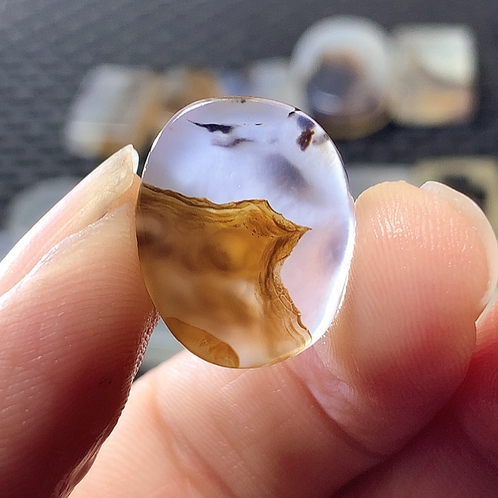 未镶嵌颈饰玛瑙/玉髓