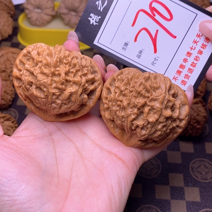 吊坠文玩核桃少**爹55官帽270 