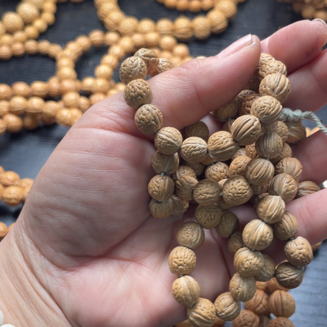 【闪购商品】风***你散子批发小桃核466