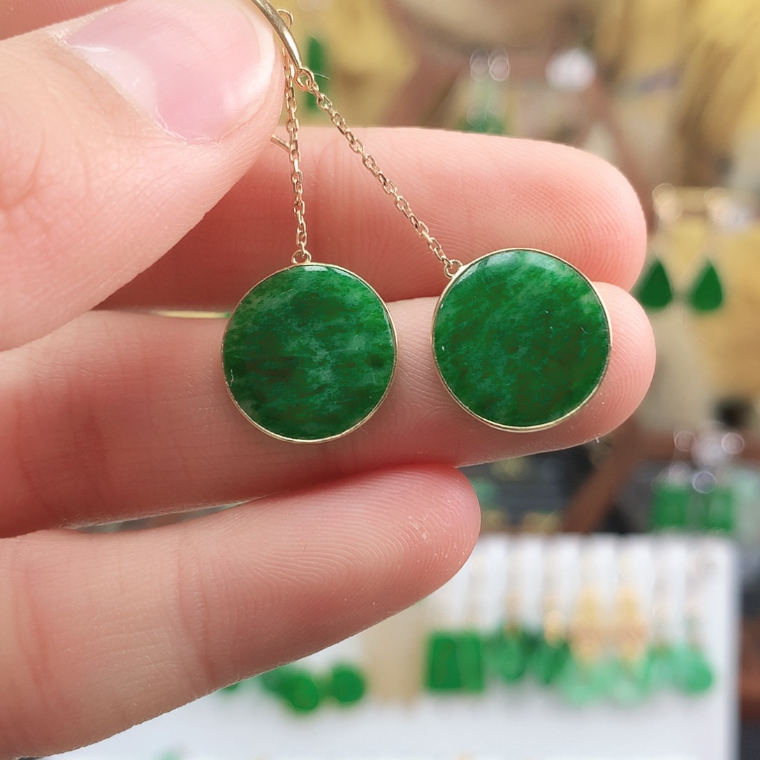 翡翠耳饰18K金镶嵌耳饰