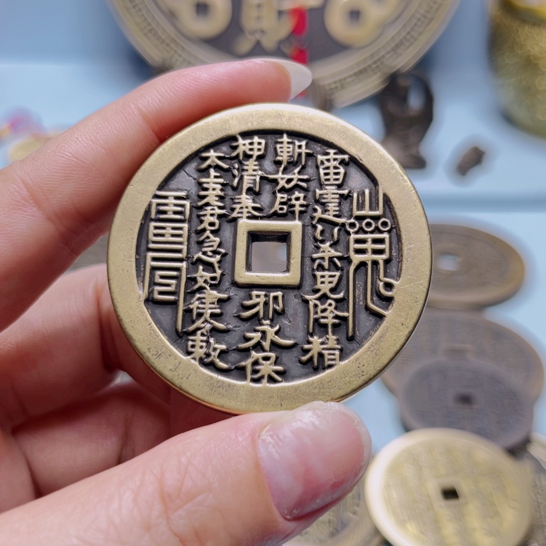 铜现场下单经典山花加厚