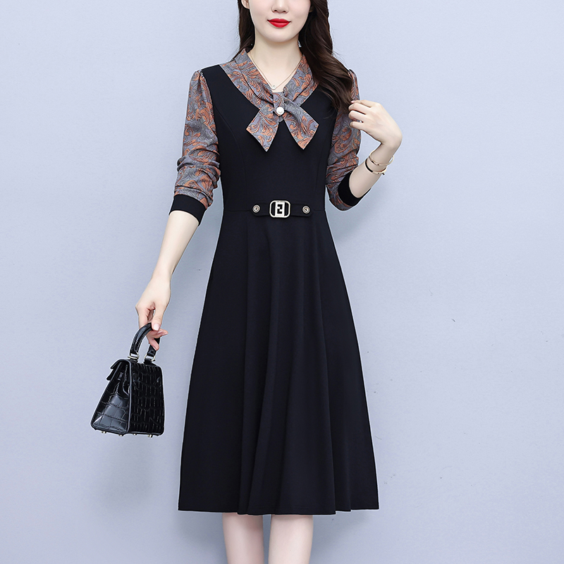 大码女装连衣裙2025春新款超修身有口袋简约时尚洋气气质A字裙