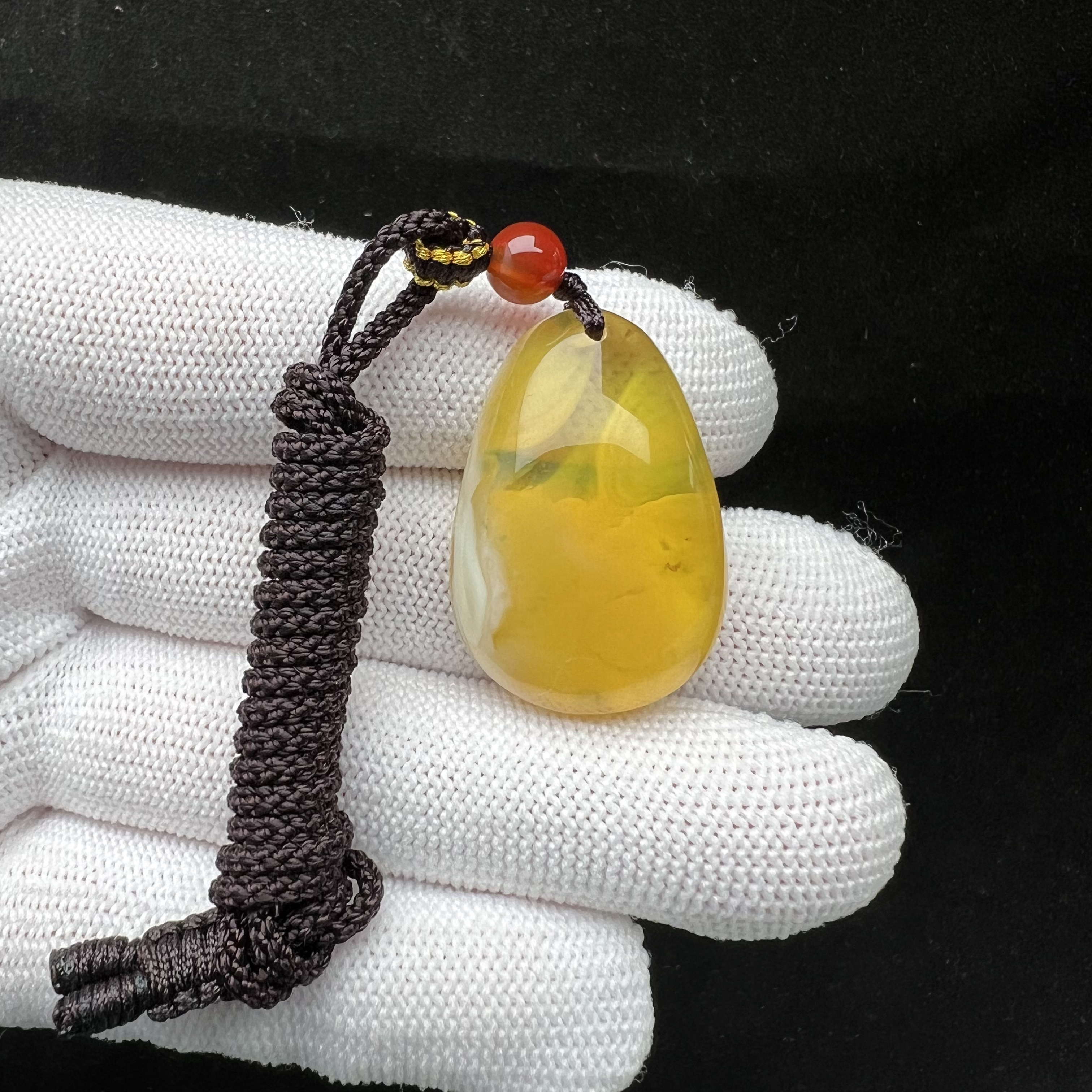 Y2081天然蜜蜡 水滴吊坠4.2克/21*31*10mm 支持鉴定 假一罚四