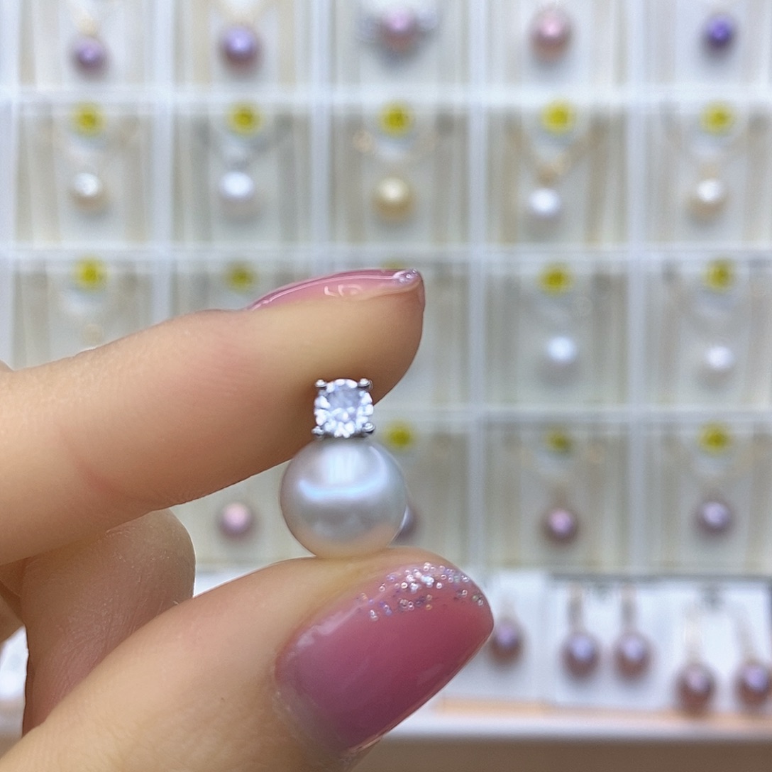 未镶嵌淡水珍珠吊坠(赠链)