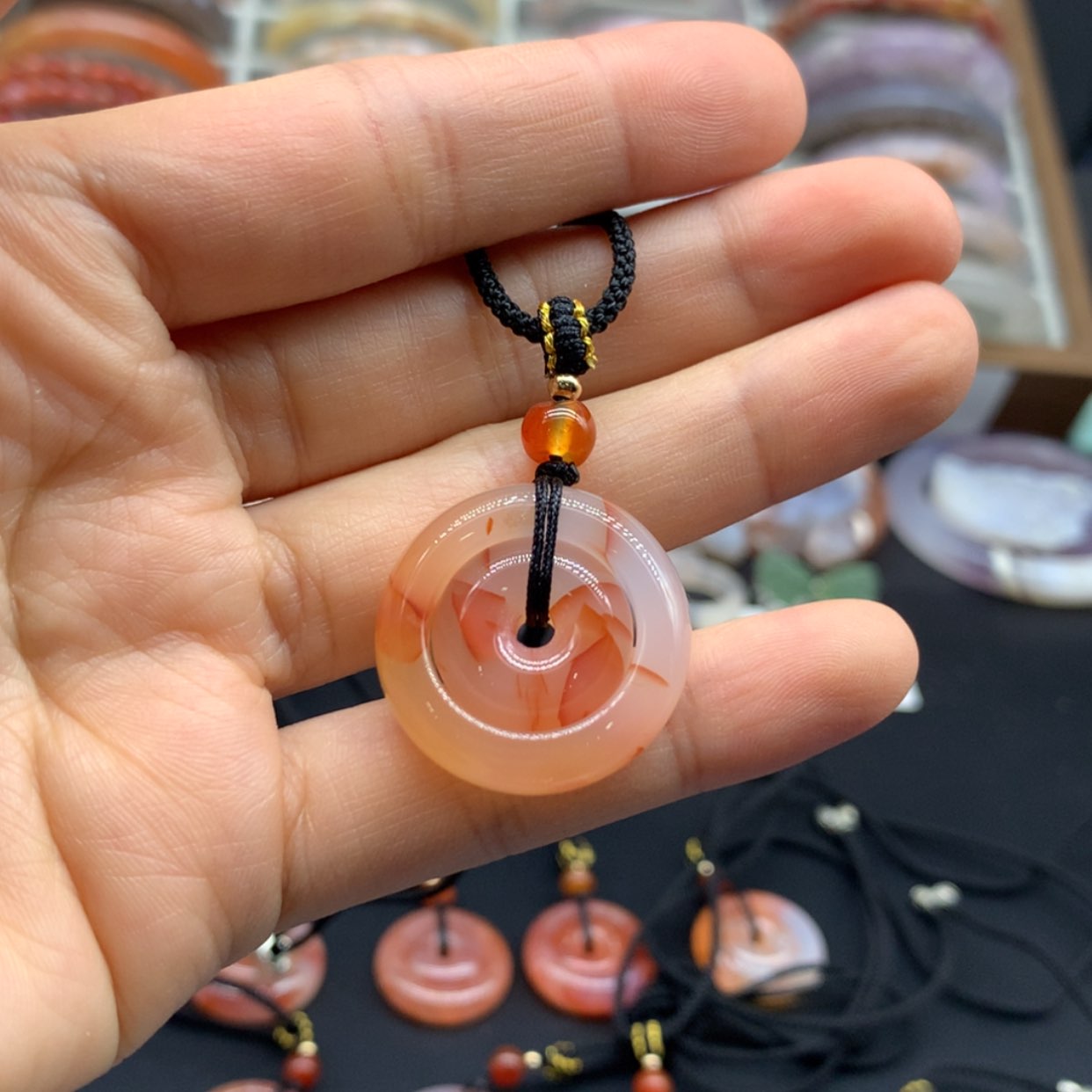 【闪购商品】玛瑙/玉髓手链未镶嵌