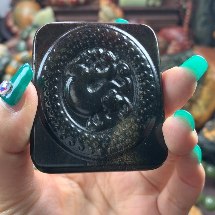 岫岩河磨玉（透闪石质玉）把件未镶嵌