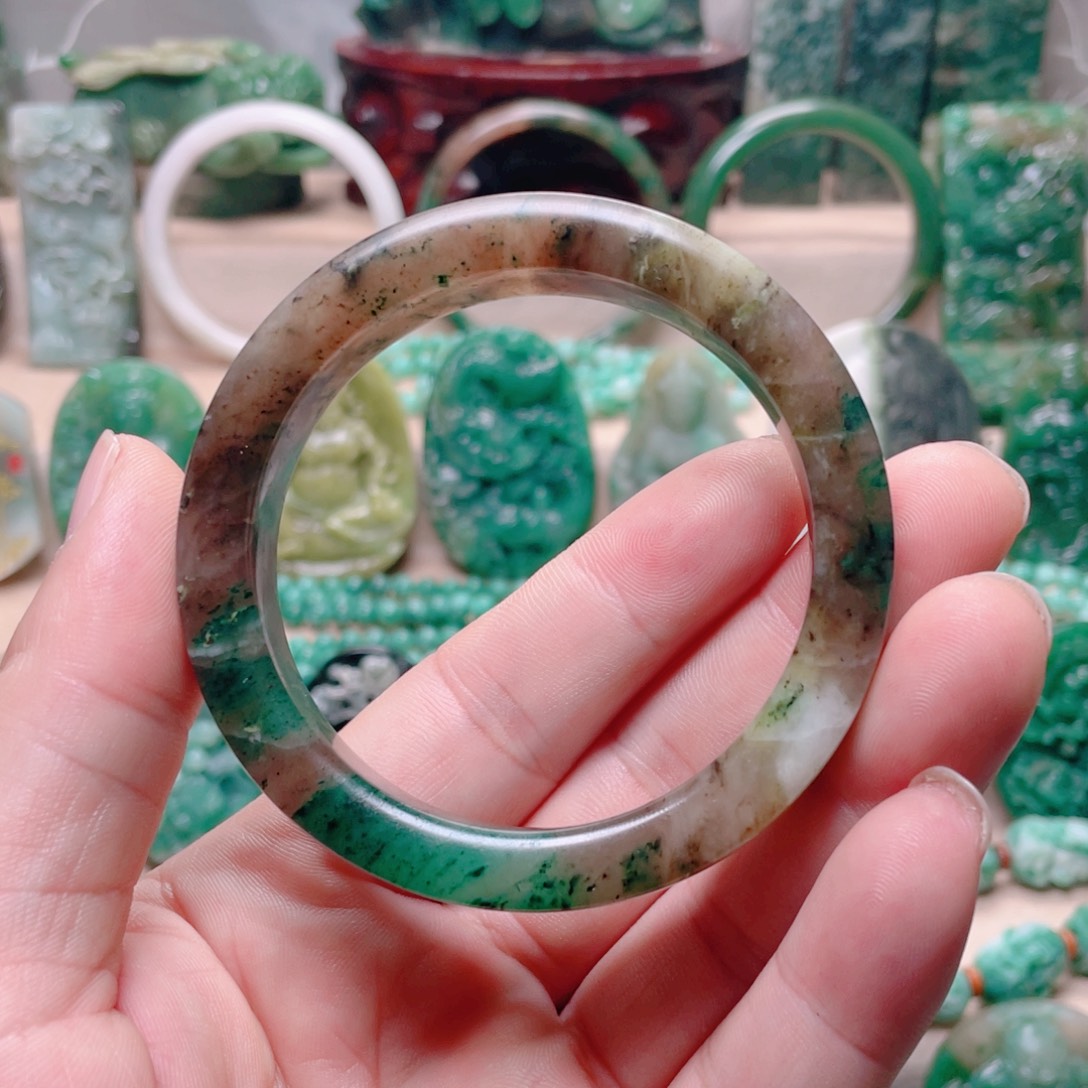 野***:独山玉未镶嵌手镯