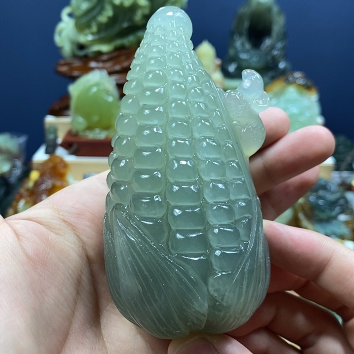 岫玉未镶嵌手把件