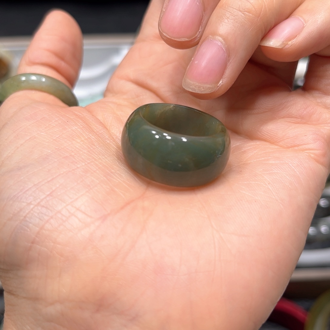 蛇纹石玉未镶嵌戒指卡19