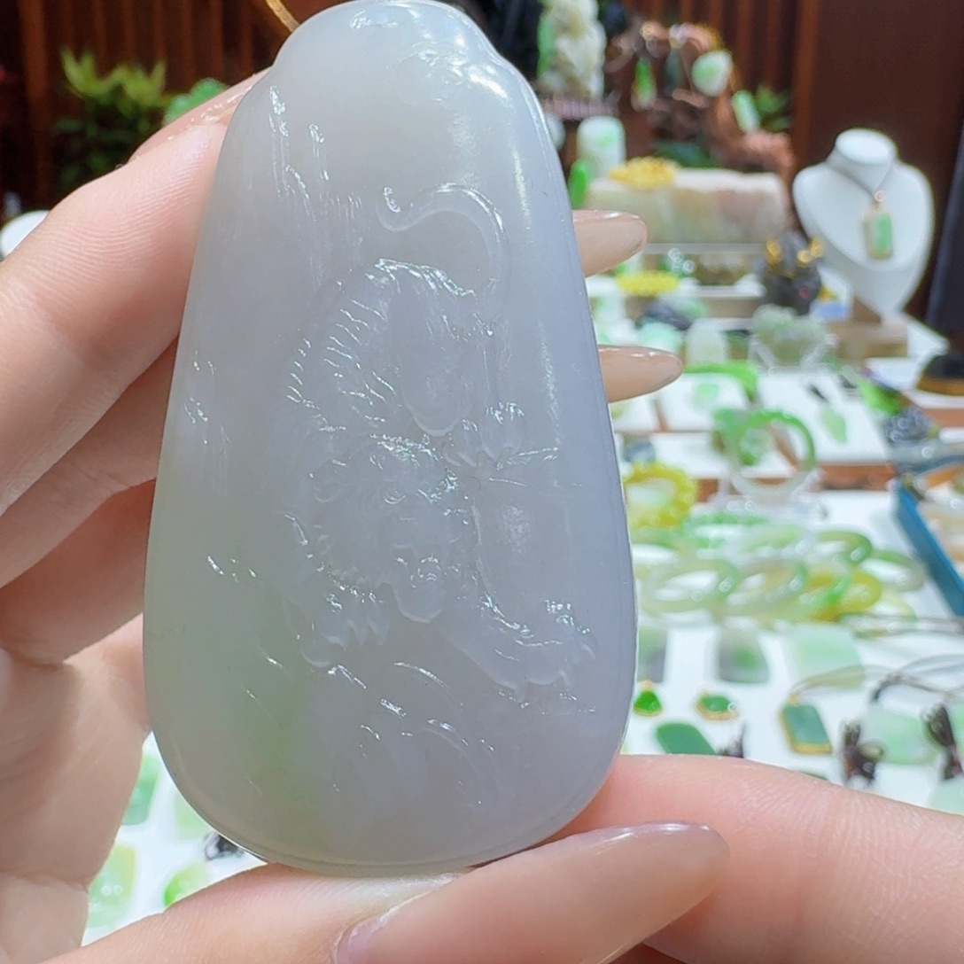 和田玉紫翠虎牌未镶嵌