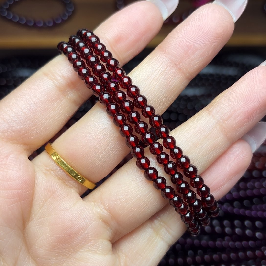 手链未镶嵌石榴石卡4酒红三圈毕业级