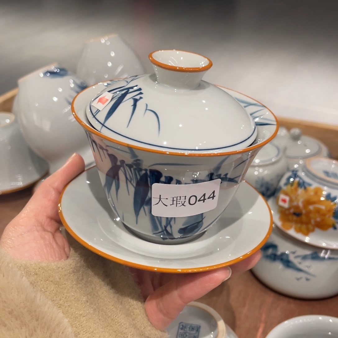 有瑕釉下彩纯手绘