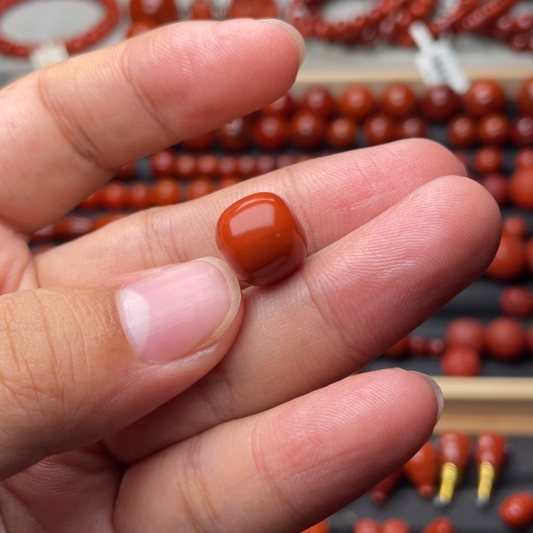 @***❀未镶嵌手链南红玛瑙12.6mm满肉偏锦红老型