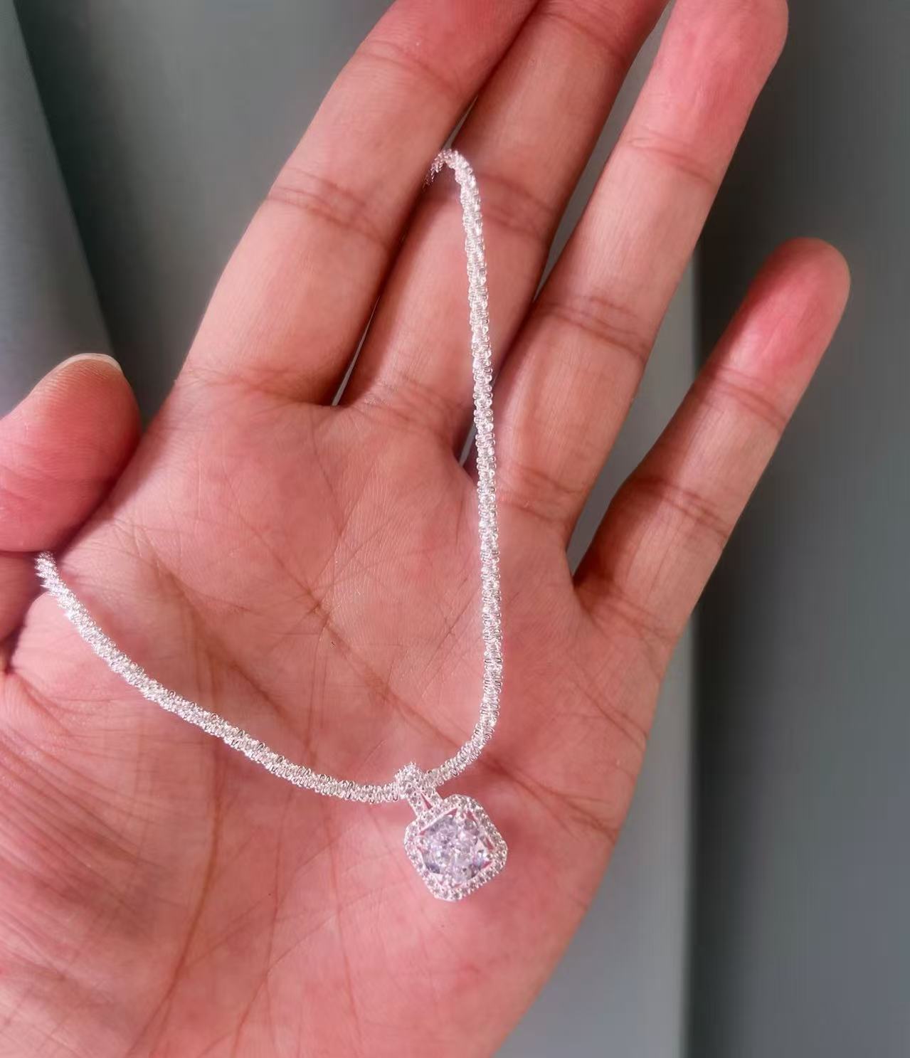 坠链均足银锆石 足银999.9 满天星小方包镶嵌项链（25703）