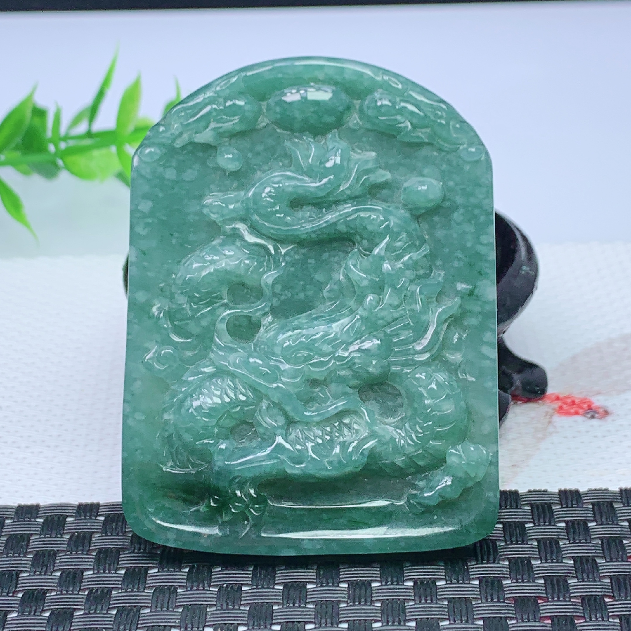 天然A货翡翠 蓝水龙牌吊坠 尺寸；65.6*48.8*9.4mm