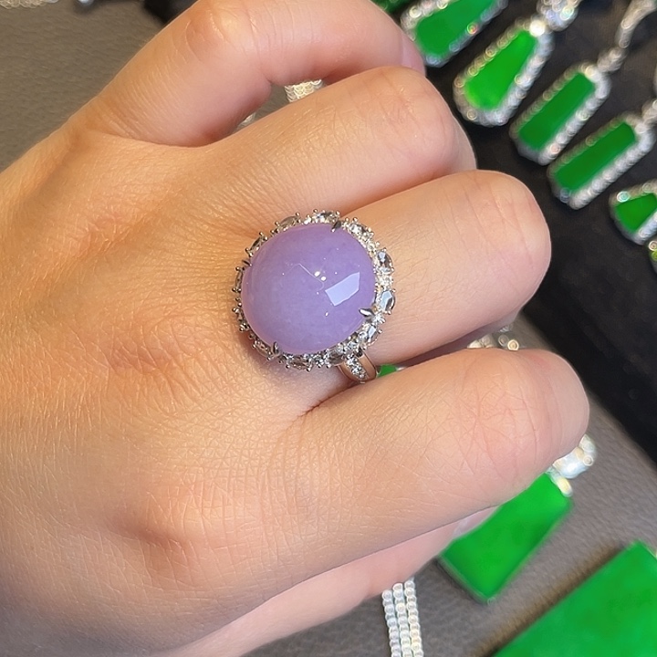 翡翠挂件18K金镶嵌紫罗兰戒指