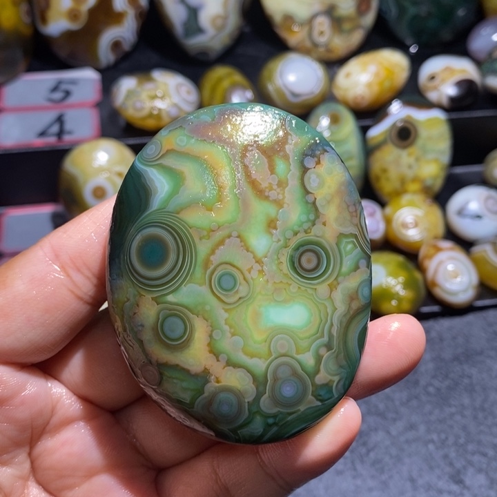 玛瑙/玉髓未镶嵌珠宝半成品47