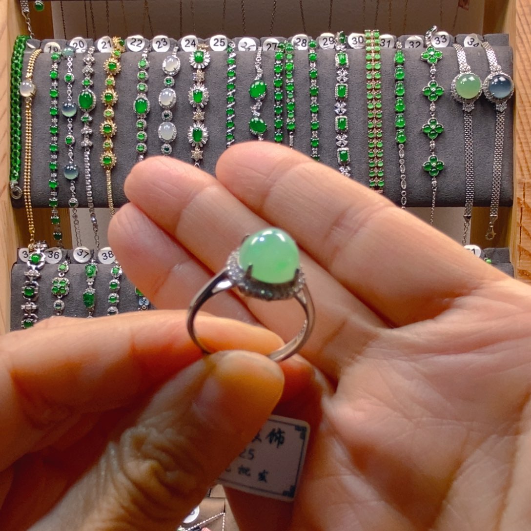 颈饰银S925镶嵌翡翠翡翠戒指