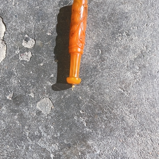 和田玉（糖玉）挂件未镶嵌虎**下